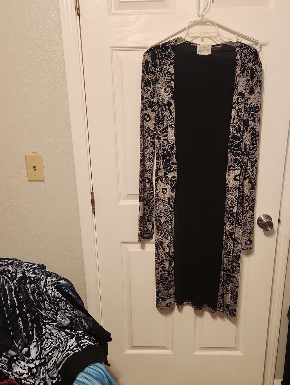 Long Elegant Legs Black Duster with Cream Floral Overlay